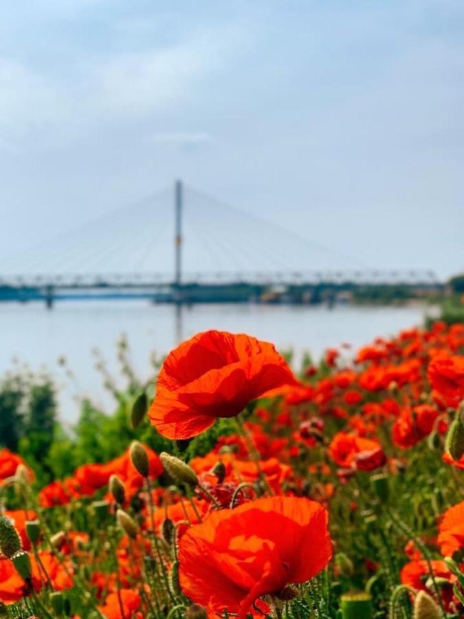 Amira Apartman Komárno Exteriör bild